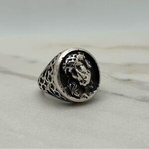 Vintage Men’s Sterling Silver Jesus Christ Signet Ring Size 9